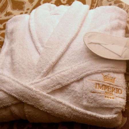 Hotel Imperio Бисау Экстерьер фото