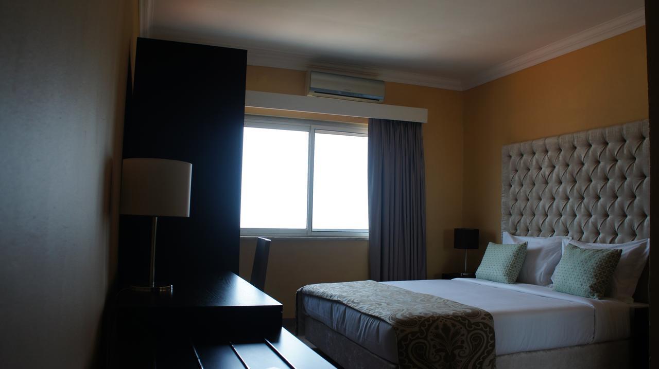 Hotel Imperio Бисау Экстерьер фото