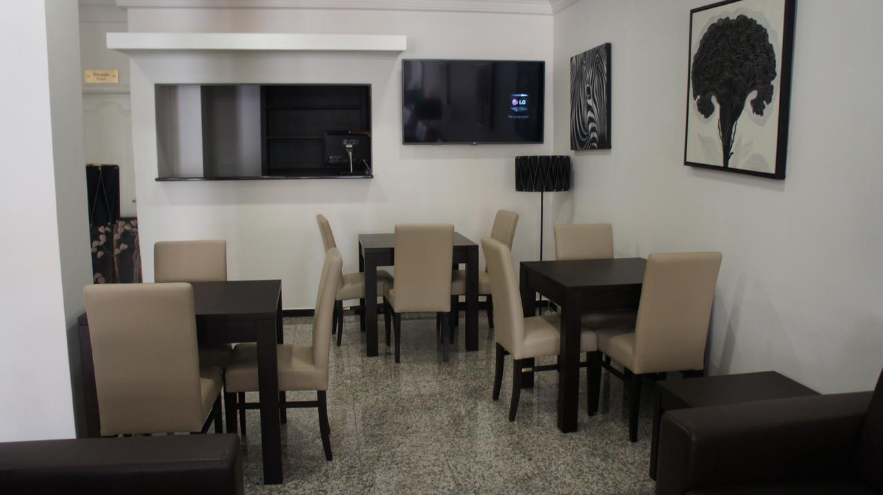 Hotel Imperio Бисау Экстерьер фото