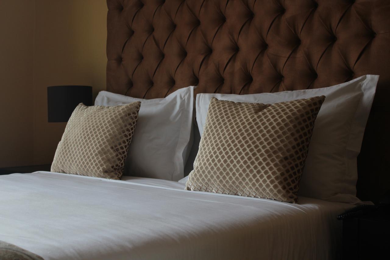 Hotel Imperio Бисау Экстерьер фото